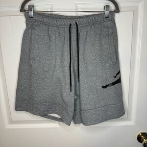 Jordan Men's Athletic Sweat Shorts in Gray with Black logo Size Medium GUC